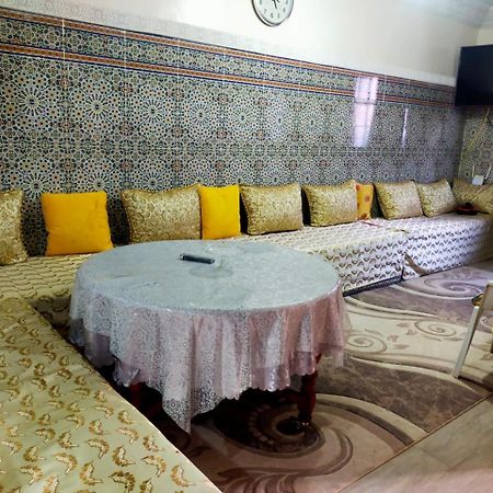 Appartement Relax Marrakech, شقة عائلية بمراكش متوفرة على غرفتين ภายนอก รูปภาพ